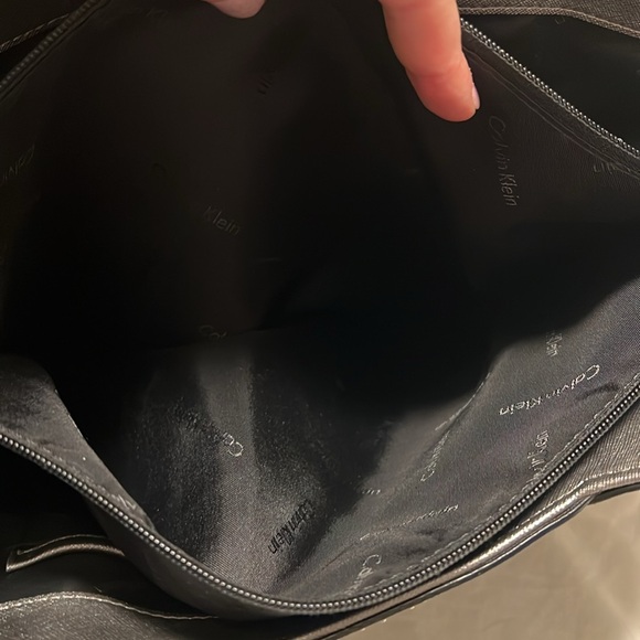 Calvin Klein black and silver Tote, excellent condition! - Picture 15 of 16